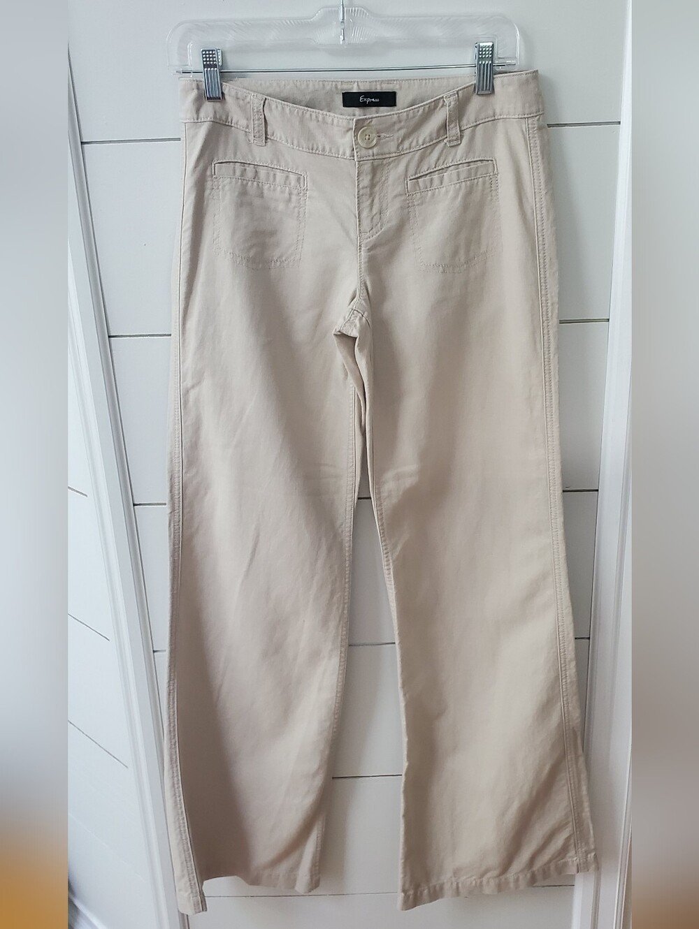 Express Wide-Leg Jeans in Light Beige